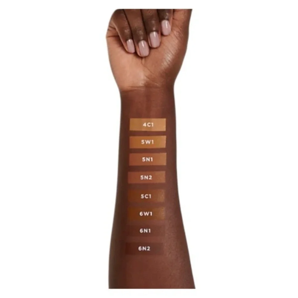Laura Mercier- Flawless Lumiere Radiance Perfecting Foundation - #5N2 Hazelnut
